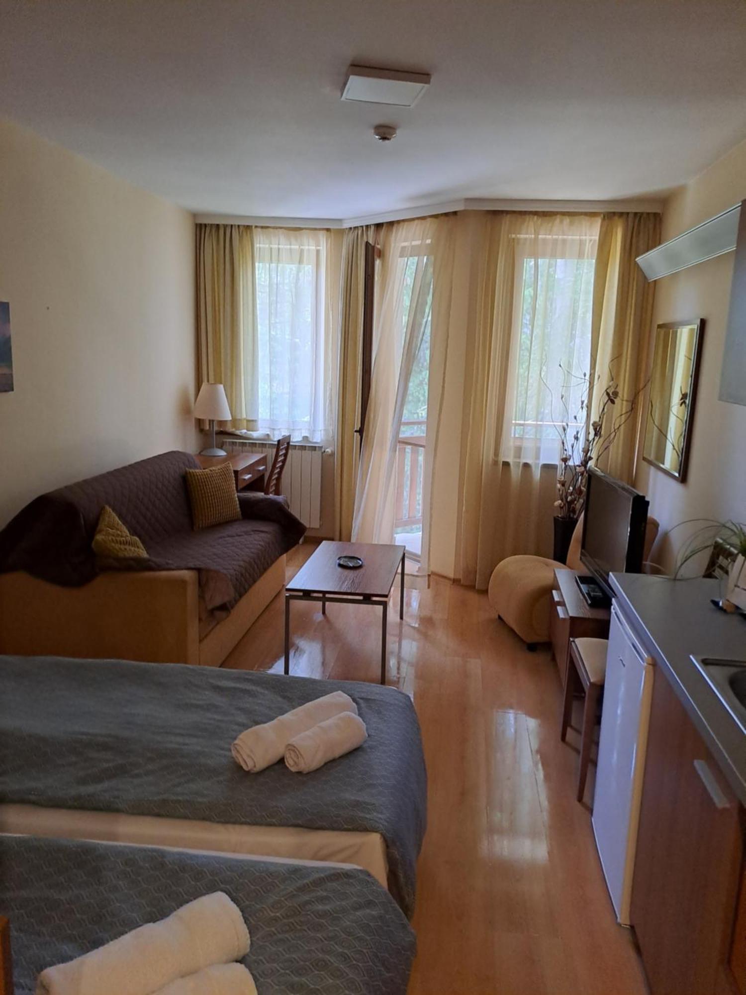 בורובץ Family Studio 302, Villa Park מראה חיצוני תמונה